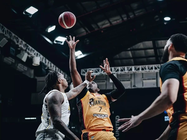 Jordan Adams Siap Bertarung hingga Akhir untuk Menangkan Dewa United