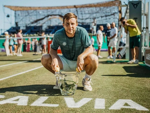 Tallon Griekspoor Selesaikan Pekan Di Mallorca Dengan Trofi Kemenangan