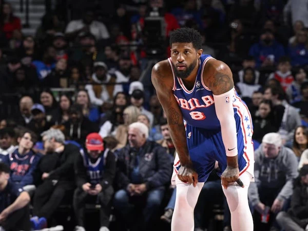 Paul George Menjalani Operasi Sembuhkan Cedera Lutut