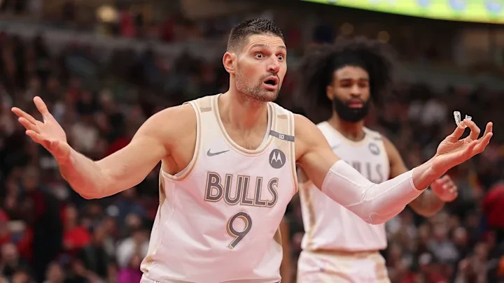 Bulls Tidak Akan "Membeli" Kontrak Nikola Vucevic