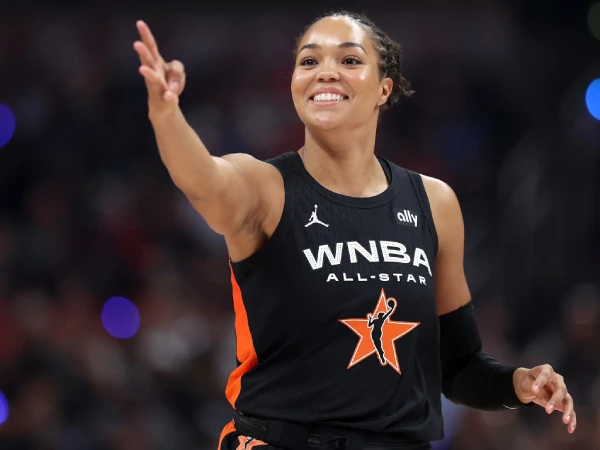 “Seribu Peran” Napheesa Collier, Begini Cara Dia Mengaturnya