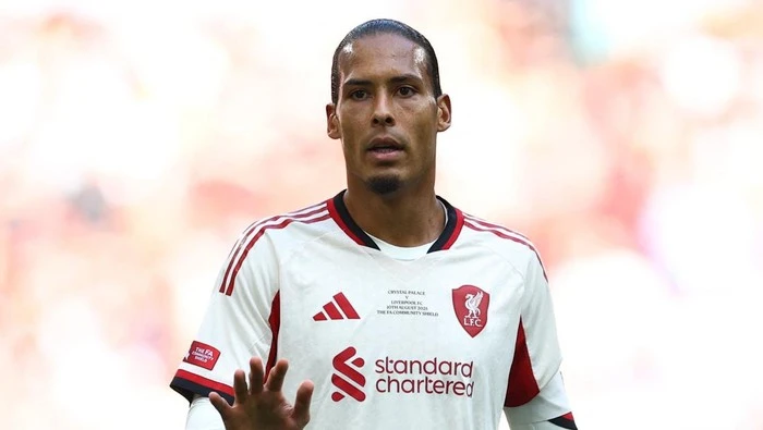 Pertahanan Liverpool Mudah Tembus, Van Dijk: Sabar Dulu