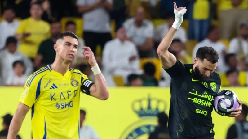 Benzema Minta Dukungan Fans untuk Kalahkan Ronaldo Cs