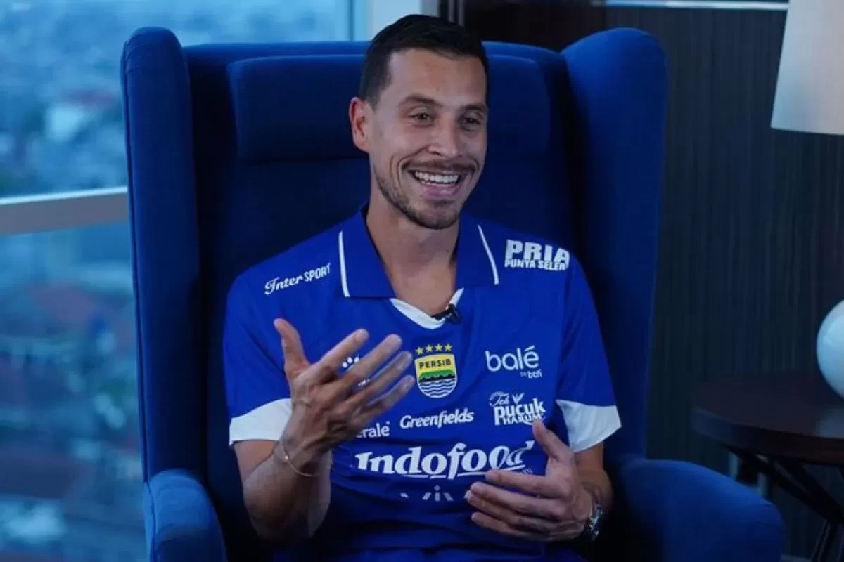 Thom Haye Bertekad Tampil Maksimal Lawan Persib