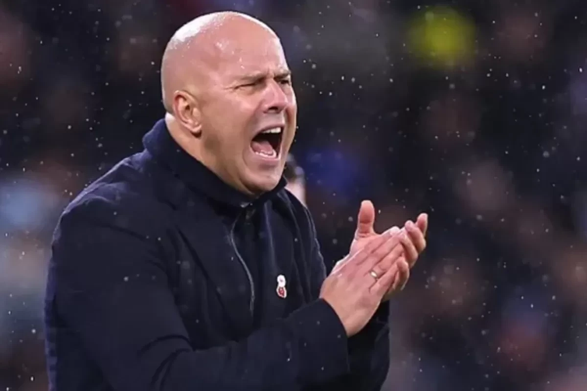 Terancam Gagal ke Liga Champions, Arne Slot Singgung Nasib Klopp