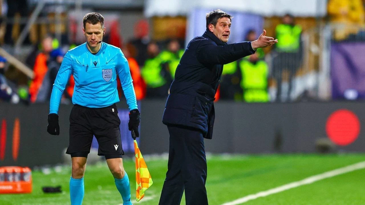 Eksperimen Chivu Jadi Bumerang, Inter Terancam Gagal ke 16 Besar